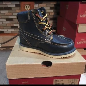Levi’s Dean Ultra Navy Boot